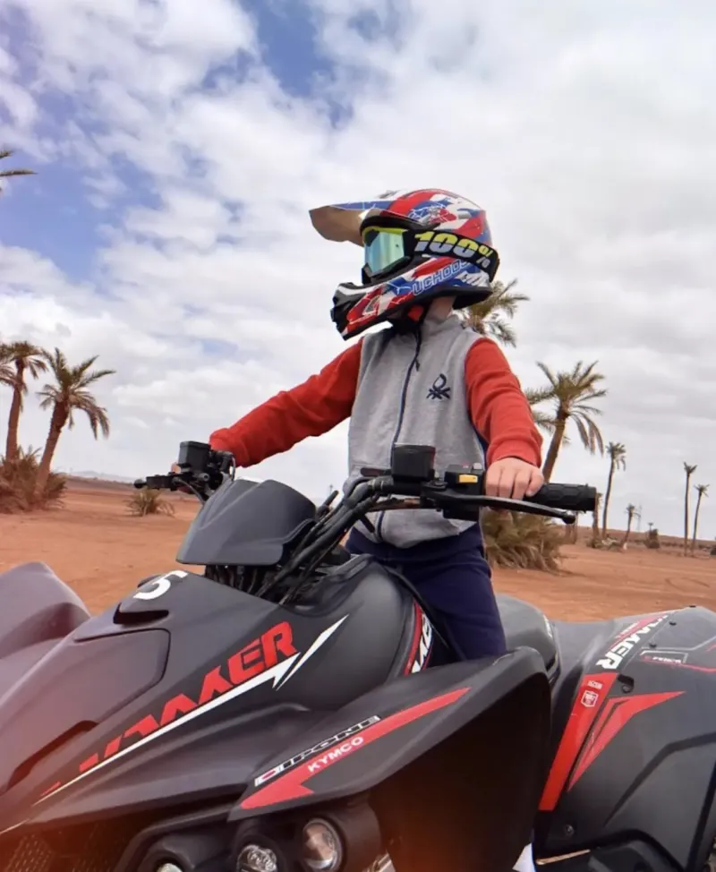 Sortie en quad pour les enfants dans la palmeraie
